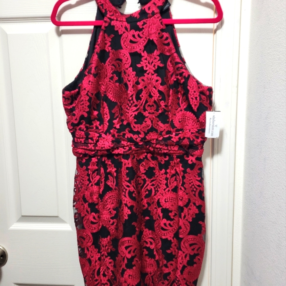 Formal lace dress